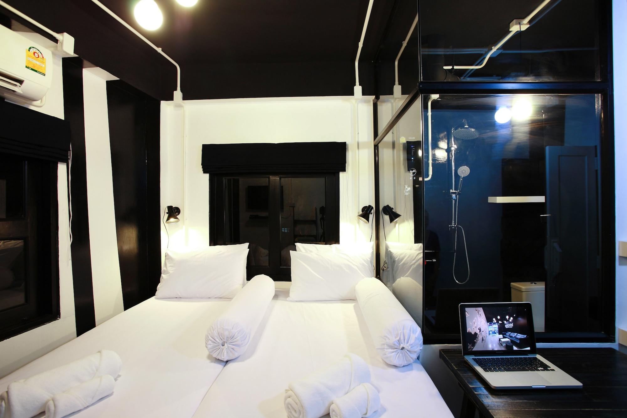 Meroom Phuket Exterior photo