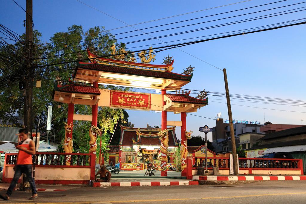 Meroom Phuket Exterior photo